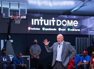 体育娱乐-鲍尔默：Aspiration曾高价竞标直觉巨蛋冠名权 还包括球衣广告位